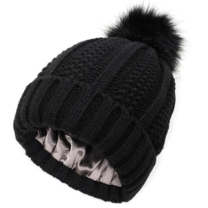 Satinova - Czapka Zimowa Pom Satynowa Podszewka